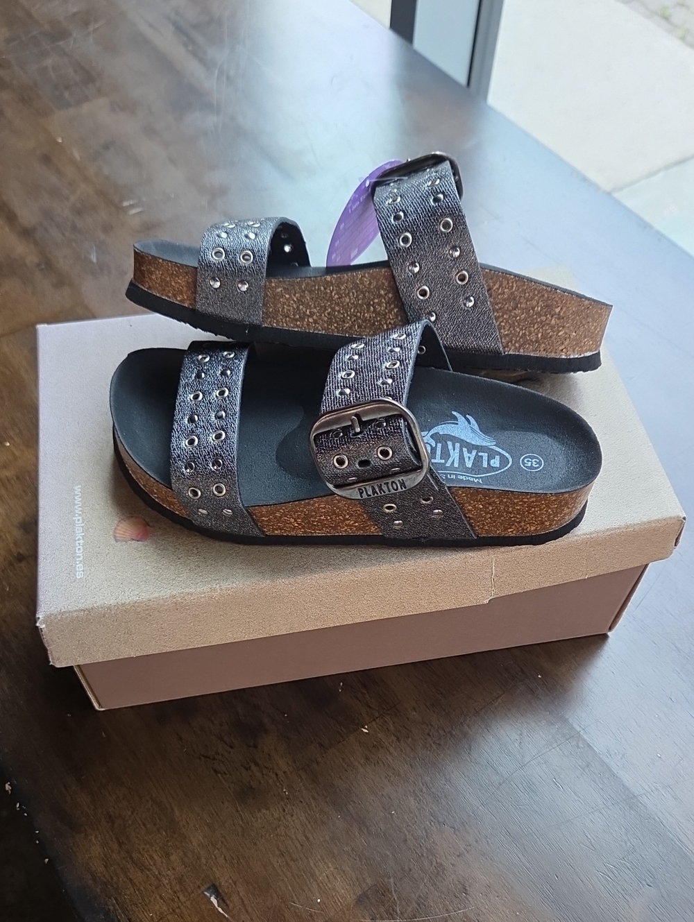 Plakton Size 5 Women's Metallic Black/Gray Leather Double Strap Sandals